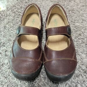 Brown Mary Jane Shoes